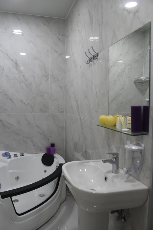 Horizons Hotel Rooms Batumi Exterior foto