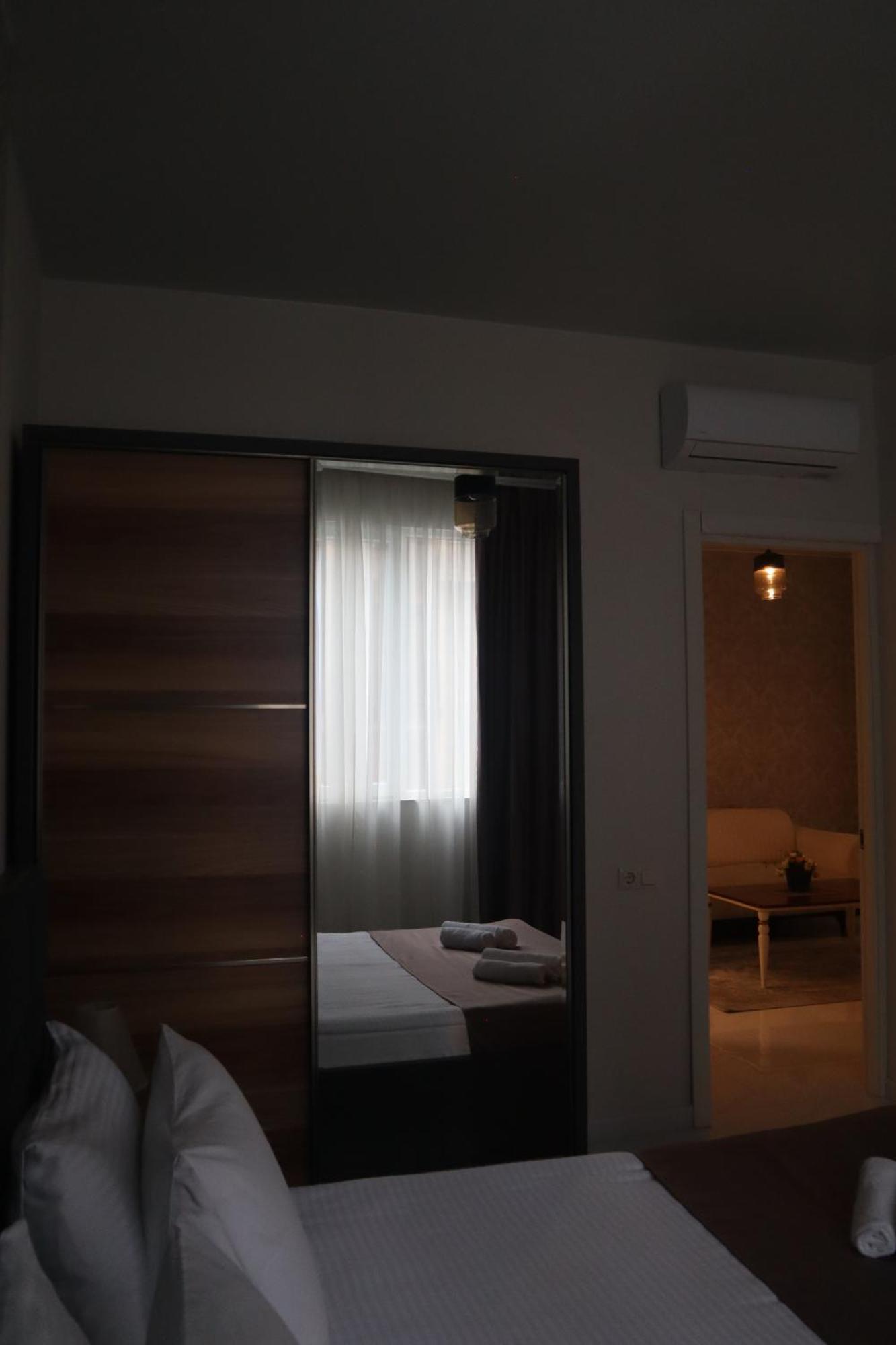 Horizons Hotel Rooms Batumi Exterior foto